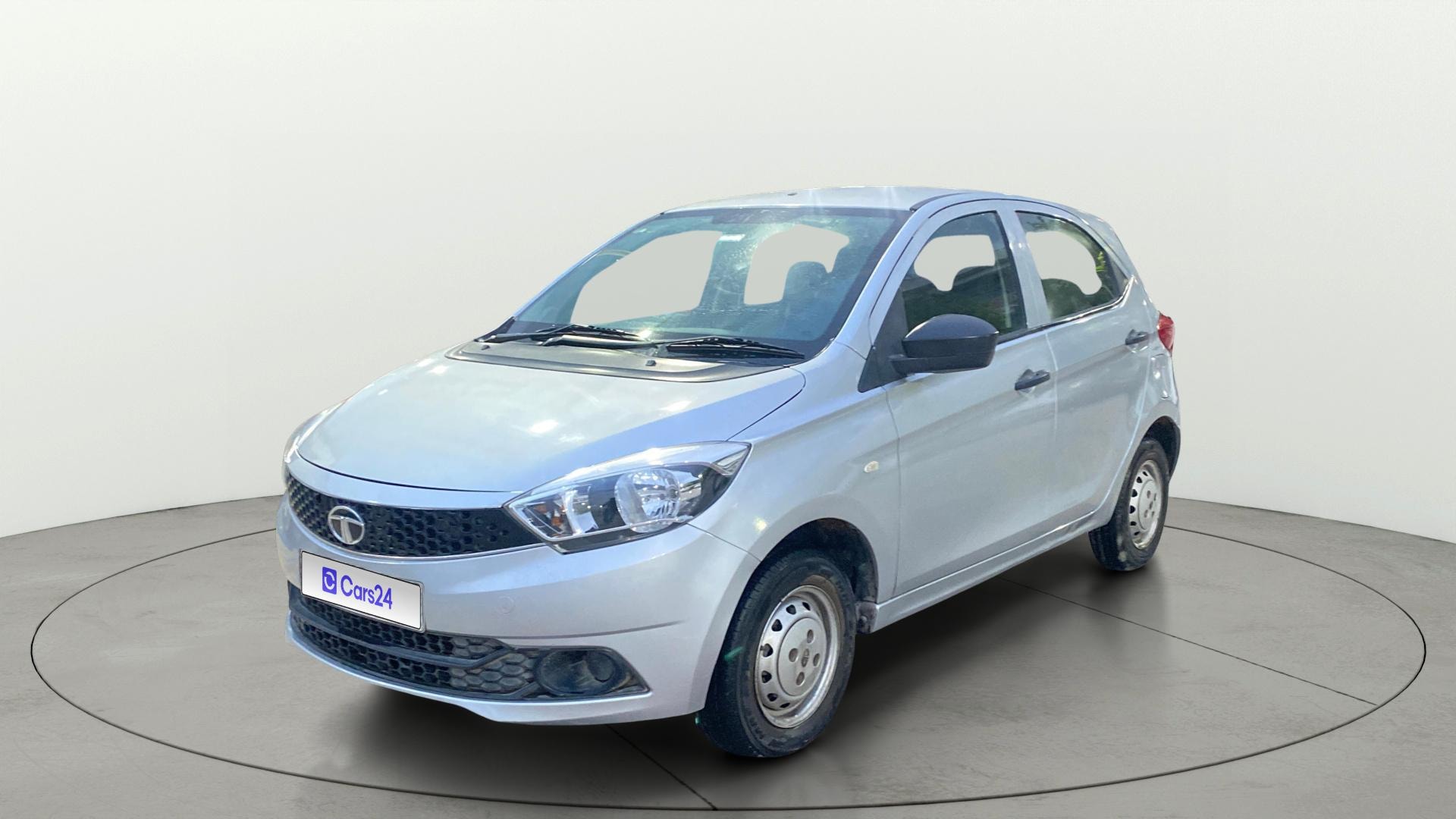 View 2017 Tata Tiago Revotorq XB Image 34 Used 2017 Tata Tiago Revotorq XB Image 34