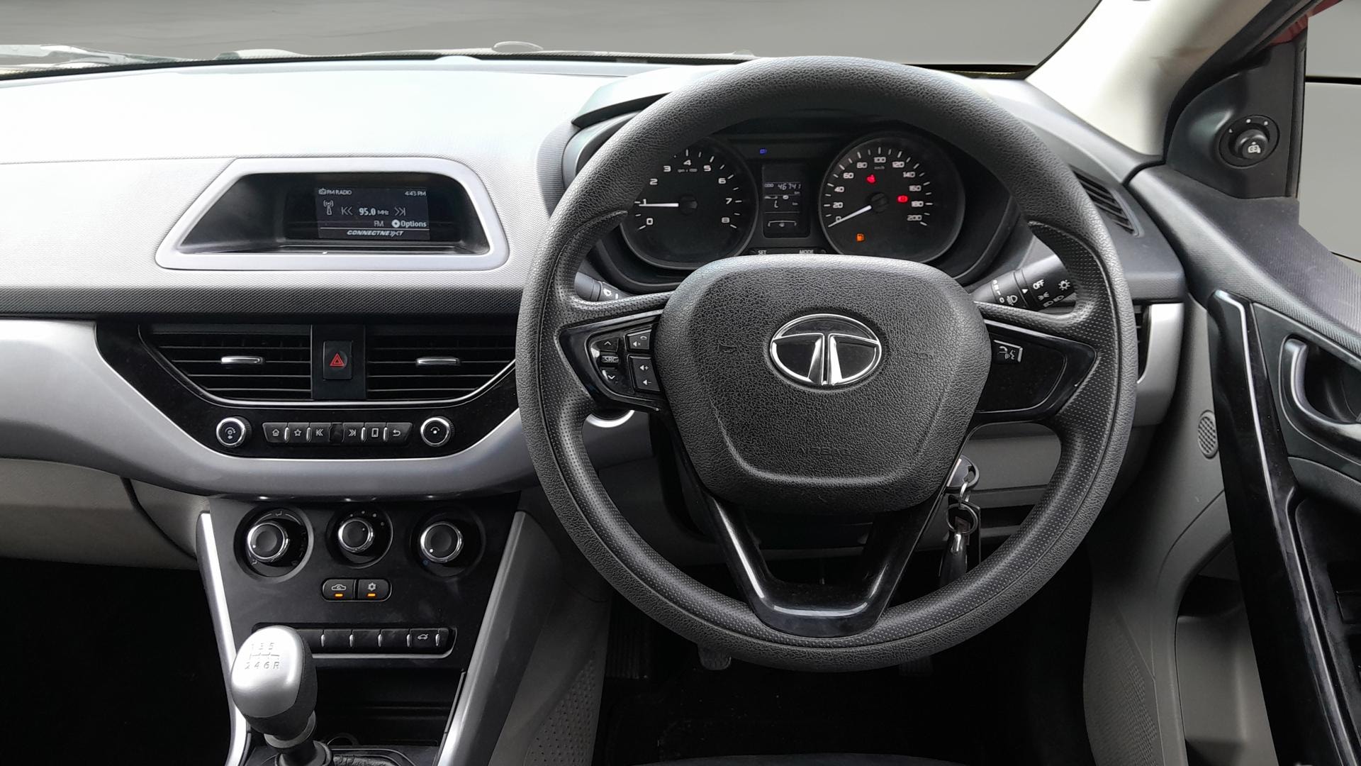 Used 2019 Tata Nexon Used 2019 Tata Nexon