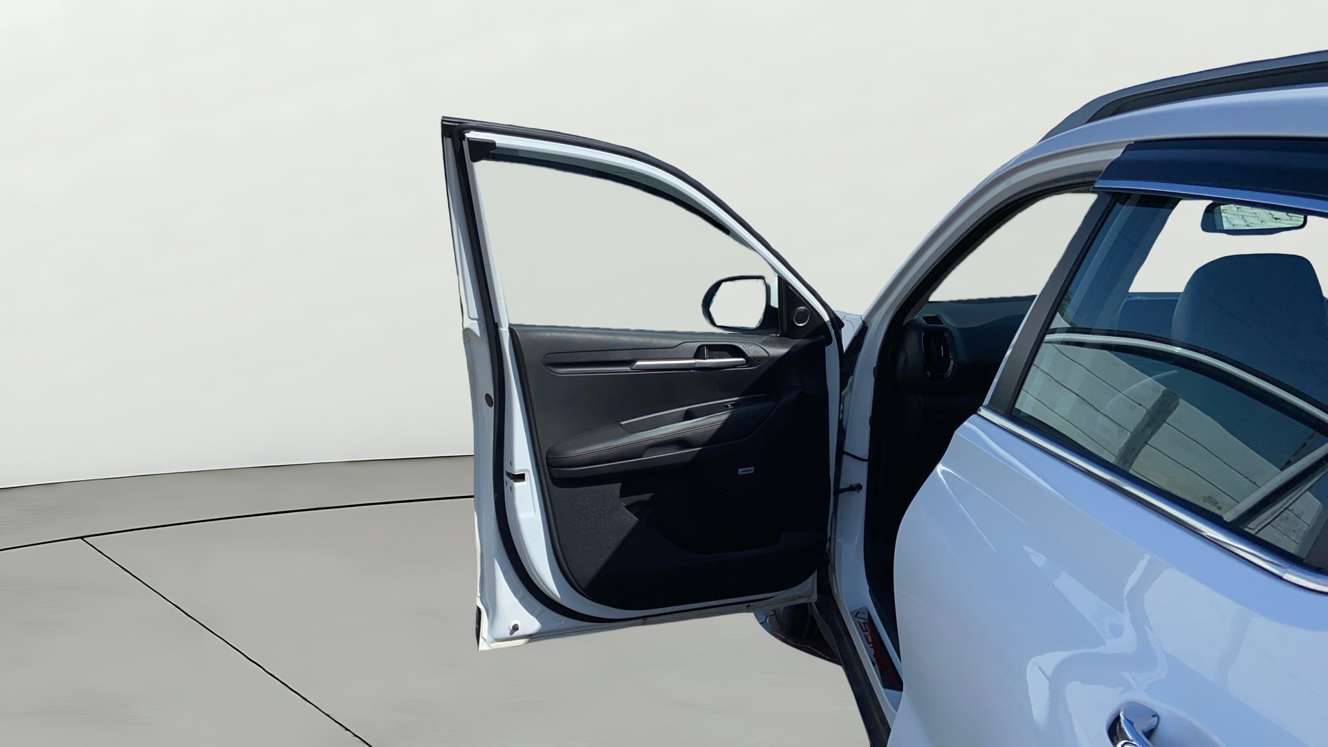View 2022 Kia Sonet GTX Plus AT Diesel Image 33 Used 2022 Kia Sonet GTX Plus AT Diesel Image 33