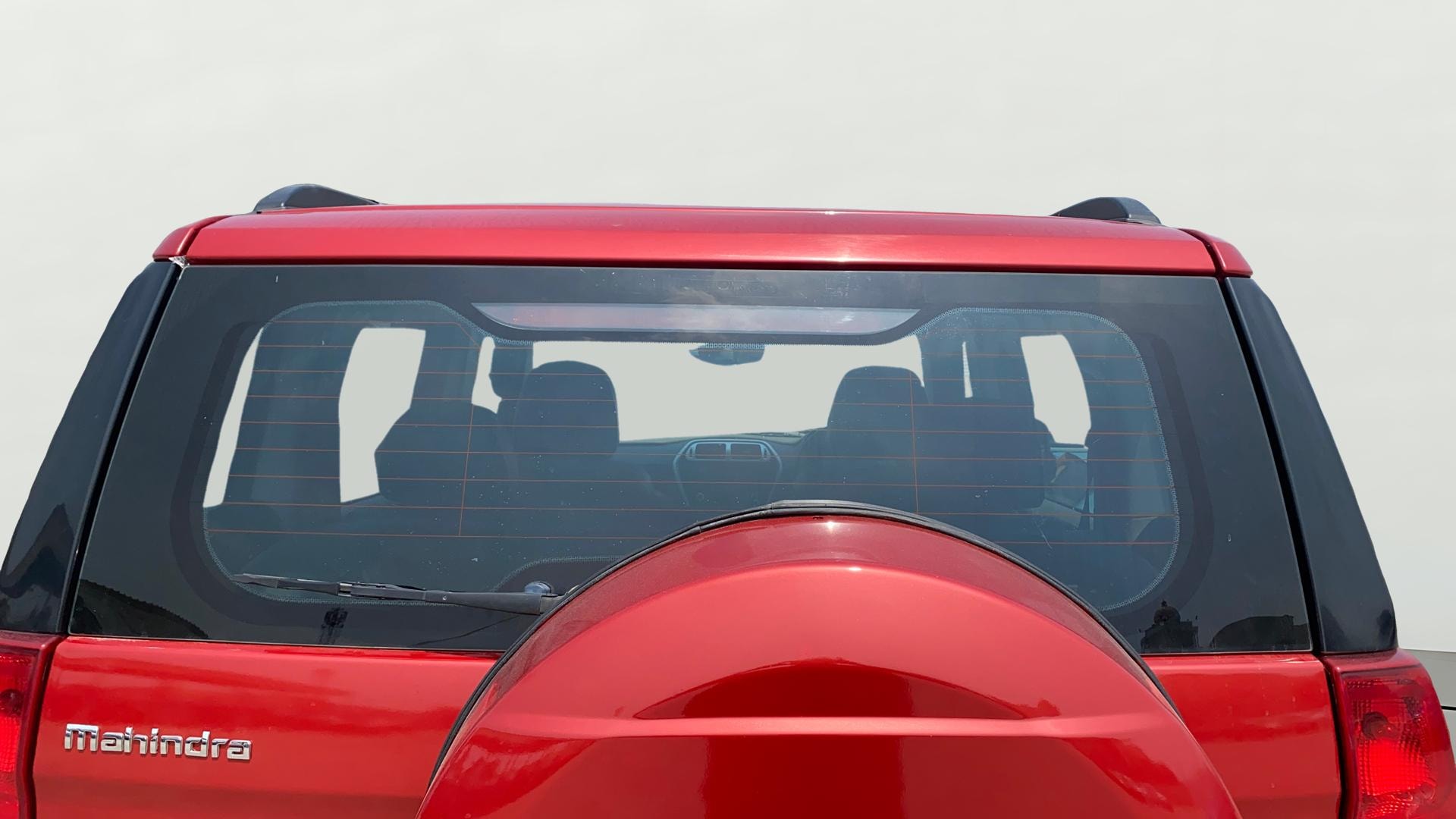 View 2017 Mahindra TUV300 T8 Image 4 Used 2017 Mahindra TUV300 T8 Image 4