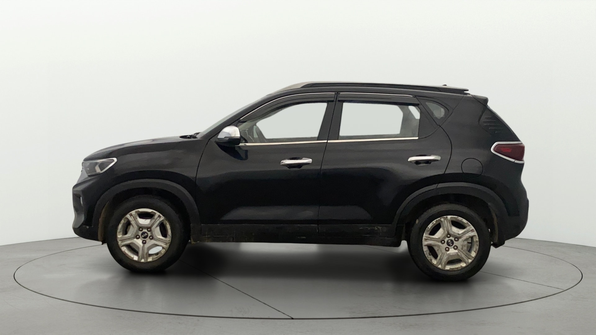 View 2020 Kia Sonet HTK Plus iMT Petrol Image 28 Used 2020 Kia Sonet HTK Plus iMT Petrol Image 28