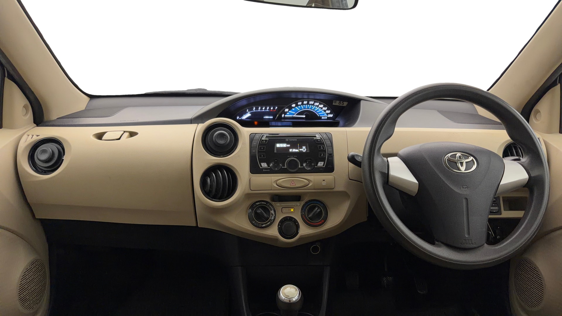 View 2018 Toyota Etios Liva V Image 15 Used 2018 Toyota Etios Liva V Image 15