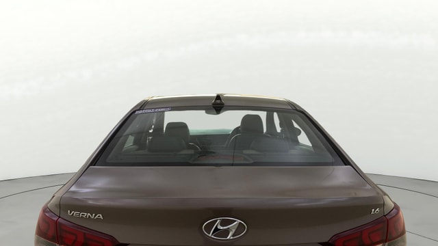 View Hyundai Verna Image 5 Used Hyundai Verna Image 5