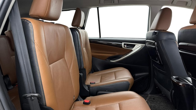 View Toyota Innova Crysta Image 37 Used Toyota Innova Crysta Image 37