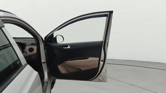 View Hyundai Grand i10 Image 46 Used Hyundai Grand i10 Image 46