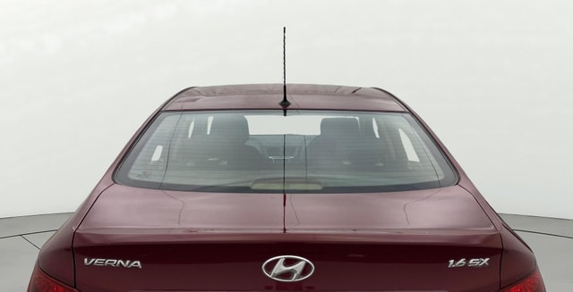 View Hyundai Fluidic Verna Image 4 Used Hyundai Fluidic Verna Image 4