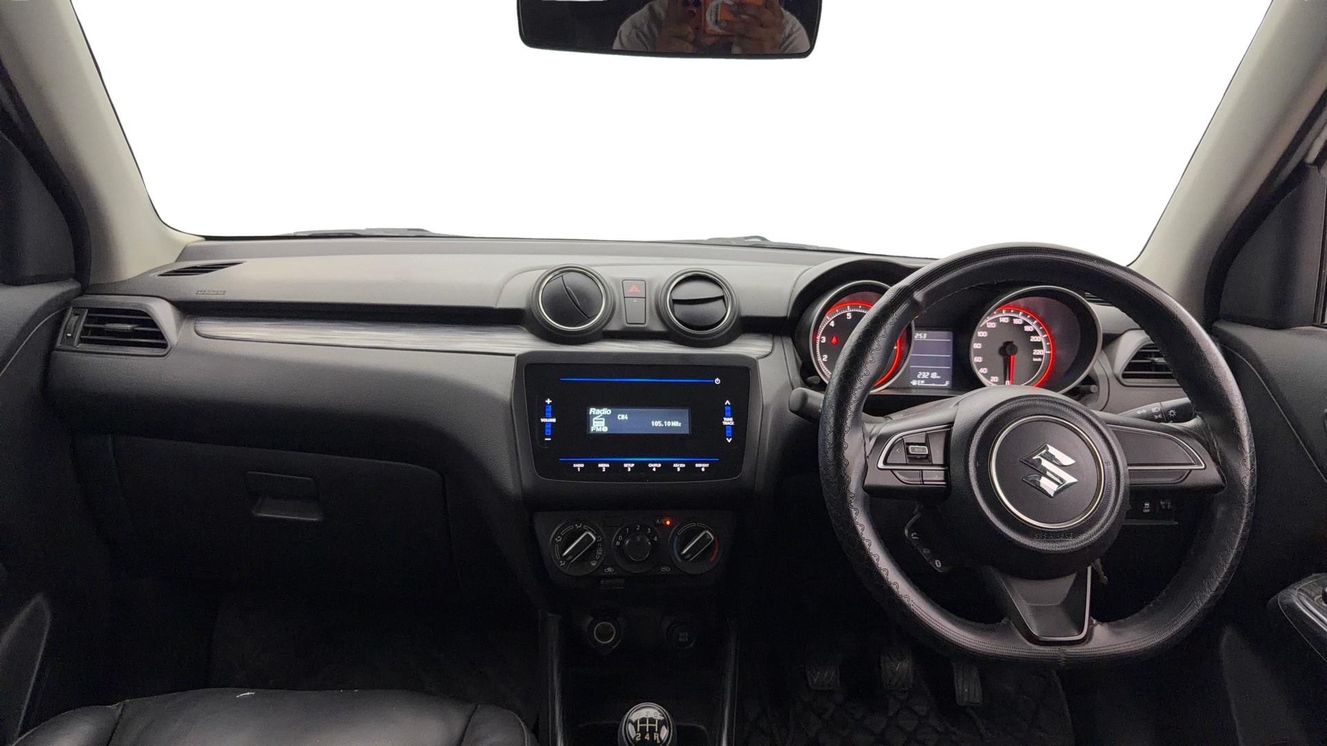 View 2023 Maruti Suzuki 1000 Base Variant Image 15 Used 2023 Maruti Suzuki 1000 Base Variant Image 15