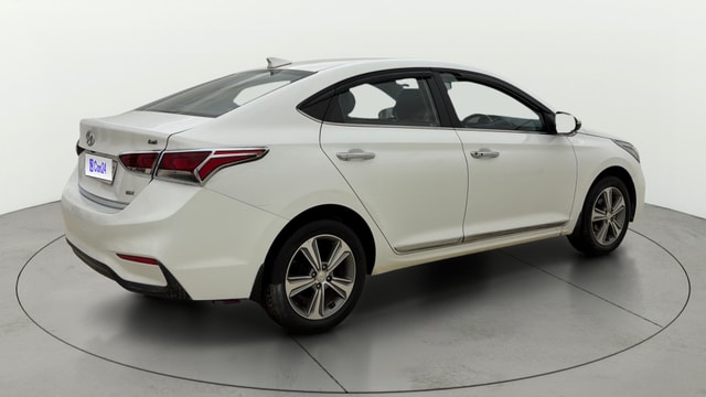 View Hyundai Verna Image 46 Used Hyundai Verna Image 46