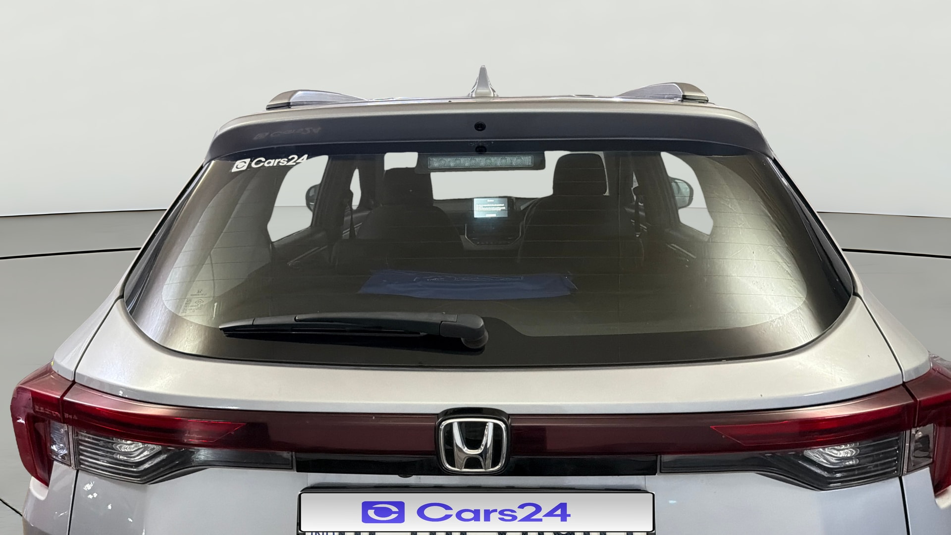 View 2024 Honda Elevate VX CVT Image 4 Used 2024 Honda Elevate VX CVT Image 4