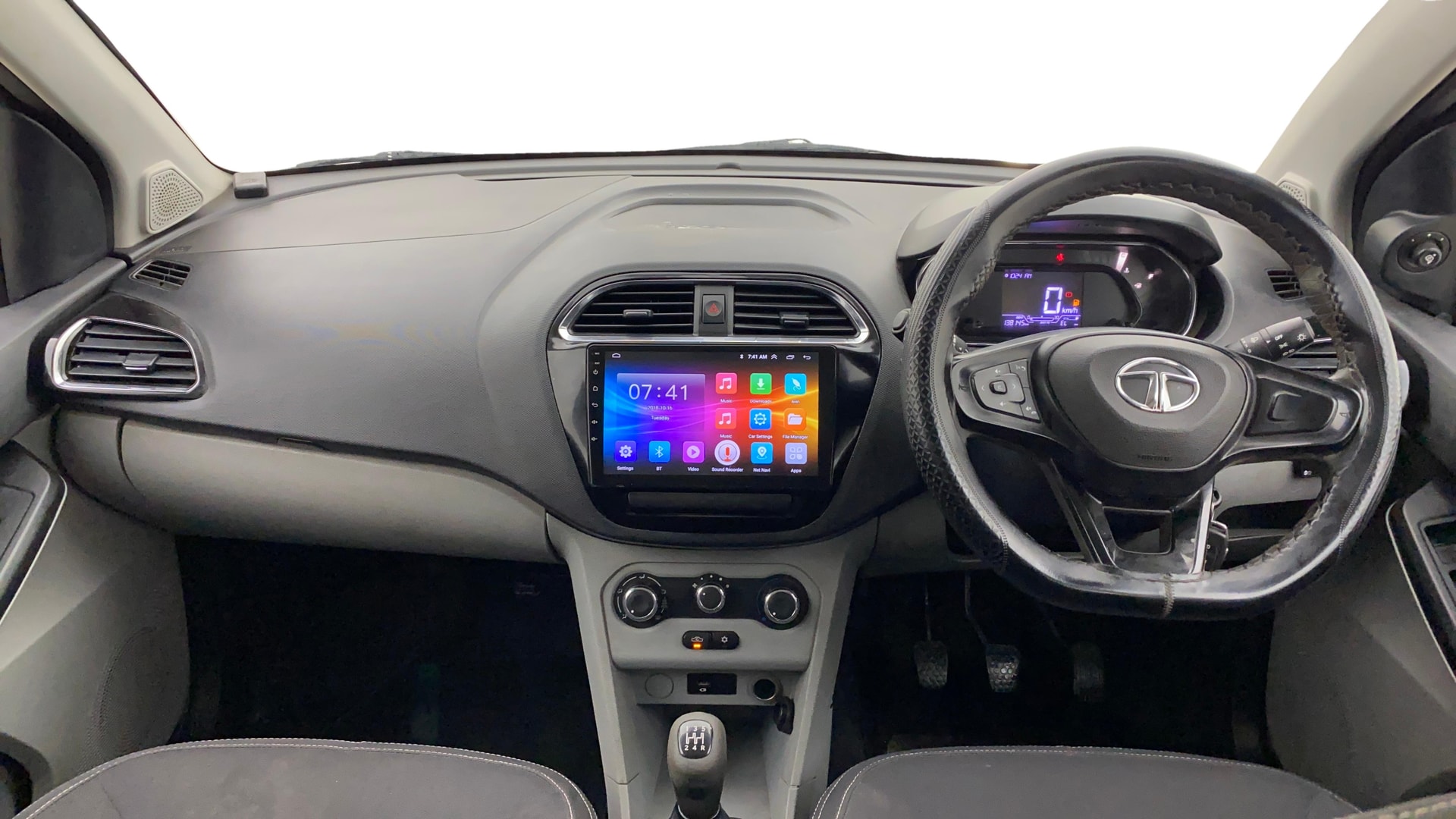 Used 2021 Tata Tiago Used 2021 Tata Tiago