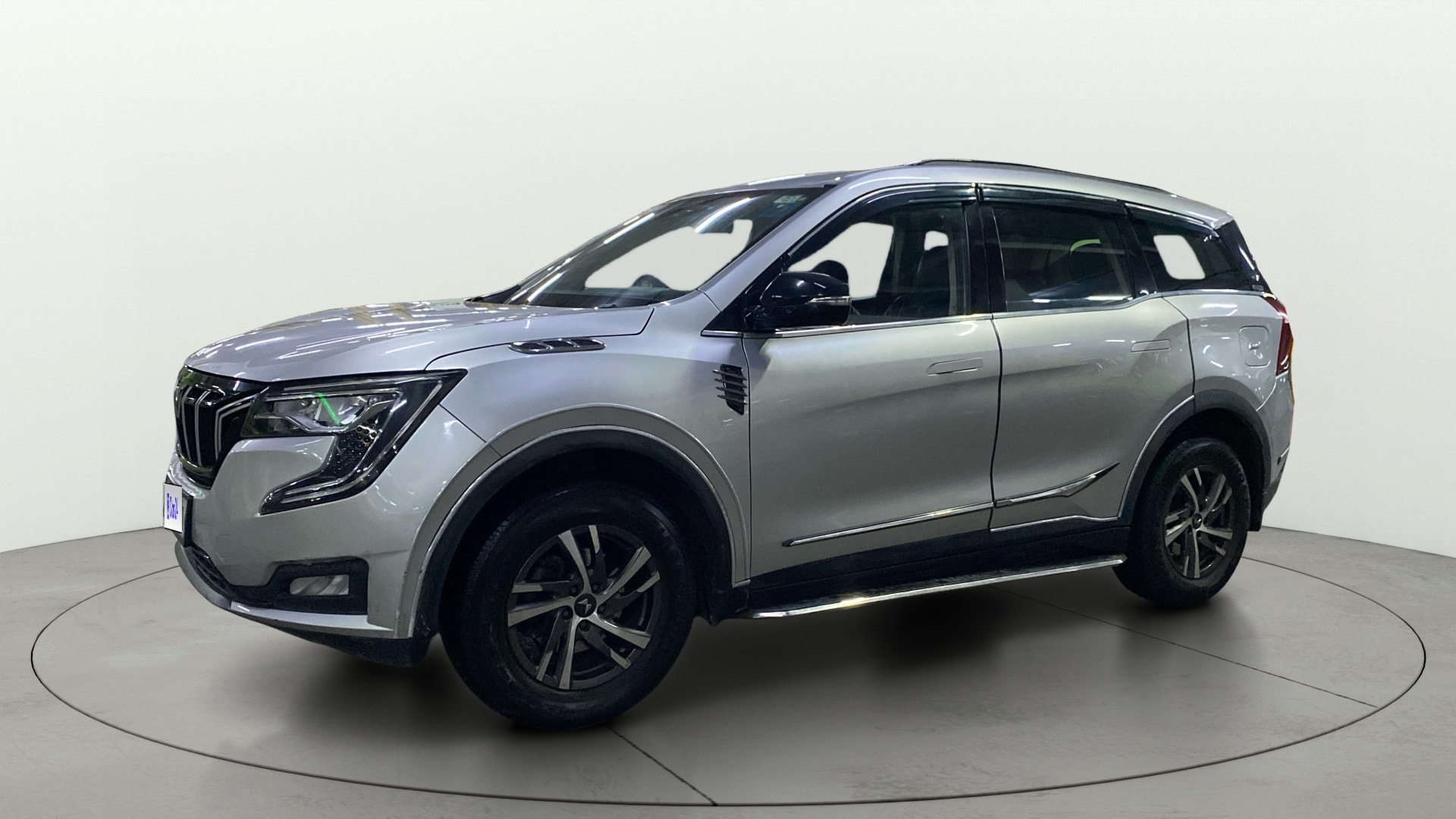 Used 2022 Mahindra XUV700 Used 2022 Mahindra XUV700