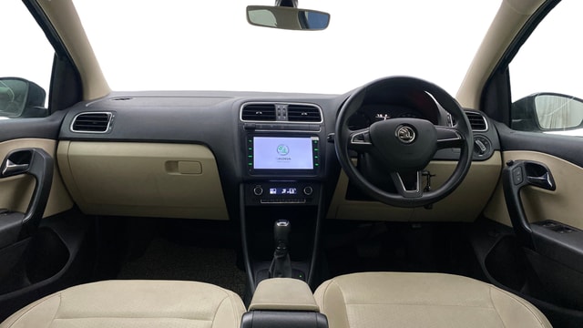 View Skoda Rapid Image 15 Used Skoda Rapid Image 15