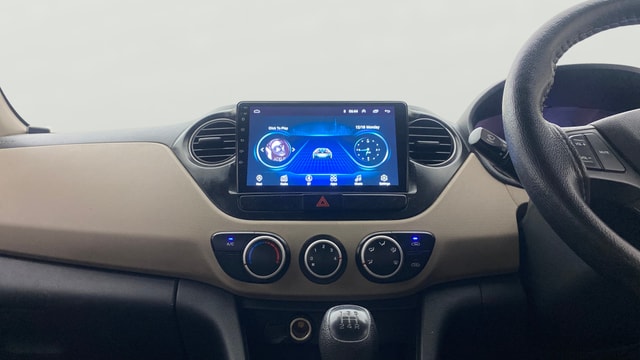 View Hyundai Grand i10 Image 17 Used Hyundai Grand i10 Image 17