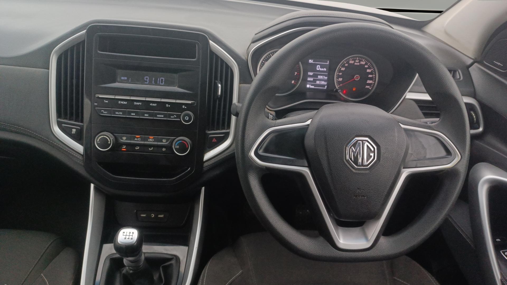 View 2020 MG Hector Style Diesel BS IV Image 20 Used 2020 MG Hector Style Diesel BS IV Image 20