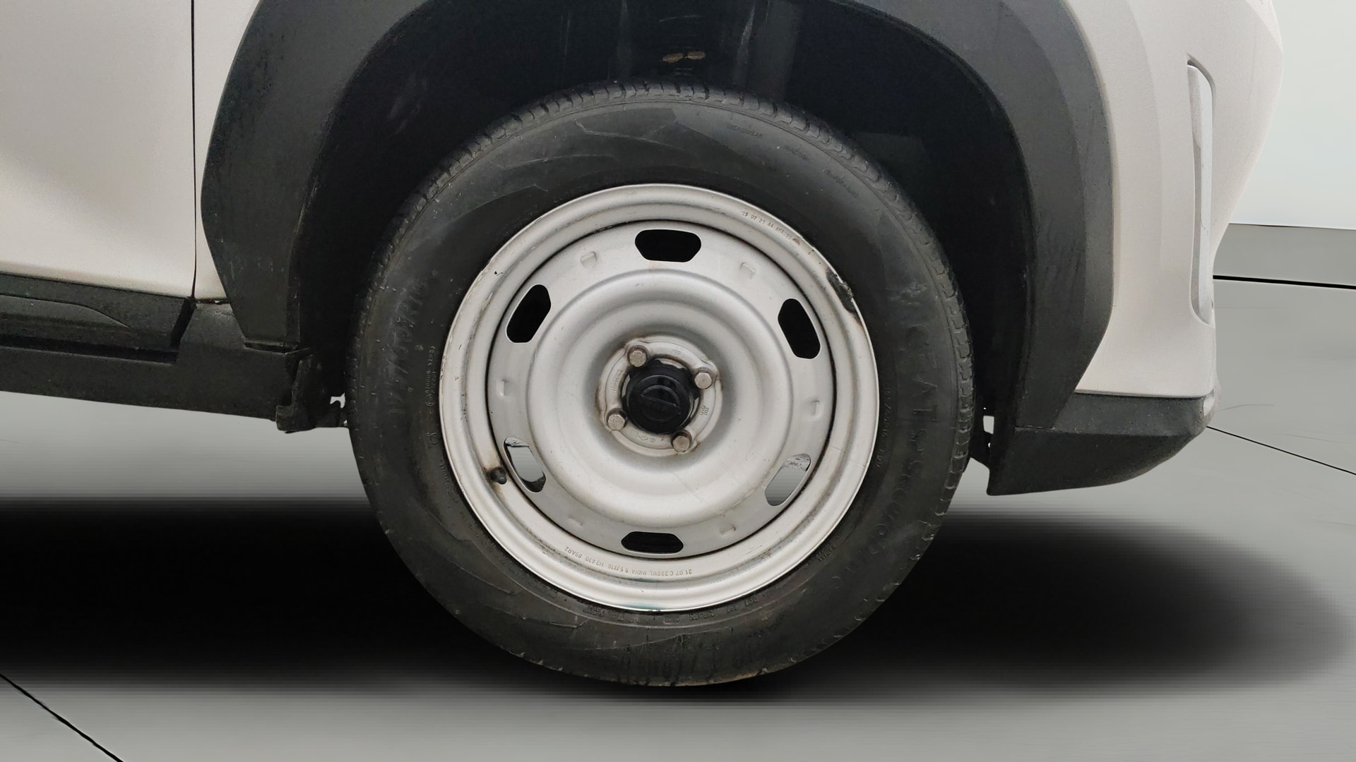 View 2021 Nissan Magnite XE Image 39 Used 2021 Nissan Magnite XE Image 39