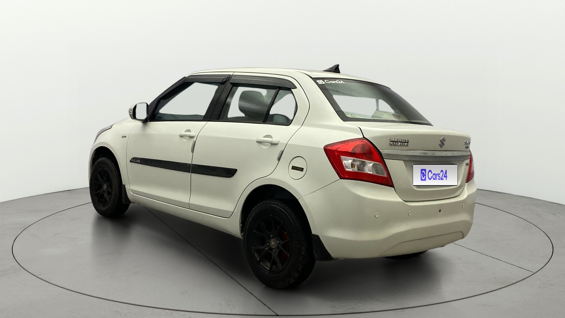 View 2017 Maruti Suzuki 1000 Base Variant Image 2 Used 2017 Maruti Suzuki 1000 Base Variant Image 2