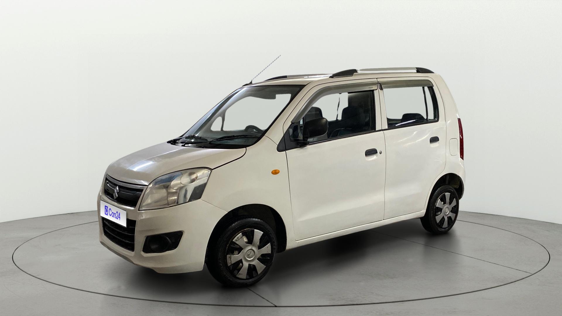 View 2015 Maruti Suzuki 1000 Base Variant Image 34 Used 2015 Maruti Suzuki 1000 Base Variant Image 34