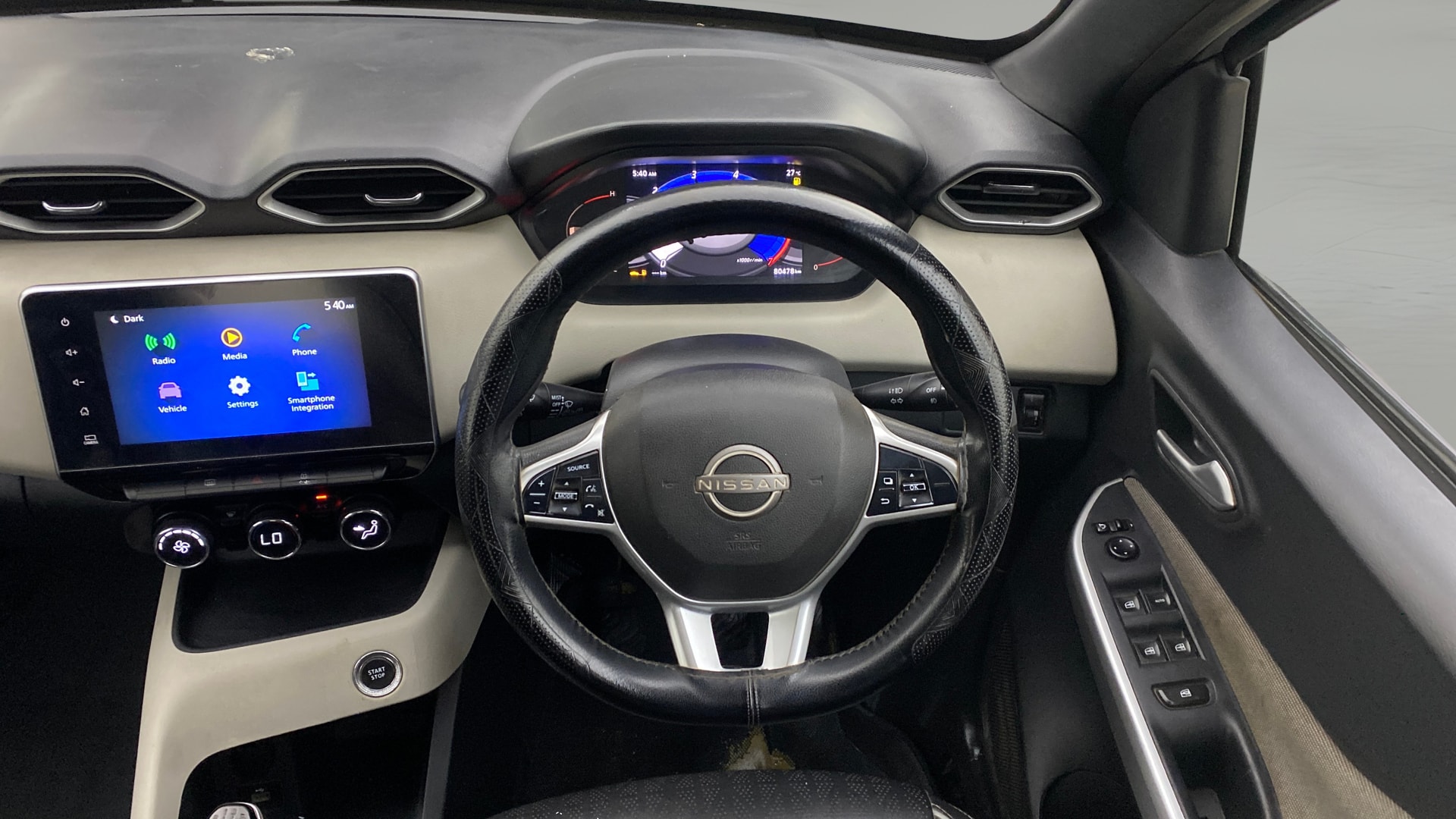 View 2022 Nissan Magnite XV Image 13 Used 2022 Nissan Magnite XV Image 13