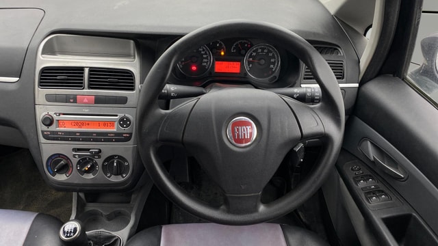 View Fiat Grande Punto Image 12 Used Fiat Grande Punto Image 12