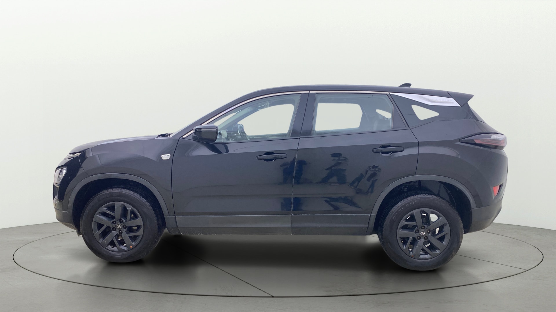 View 2021 Tata Harrier XE Image 6 Used 2021 Tata Harrier XE Image 6