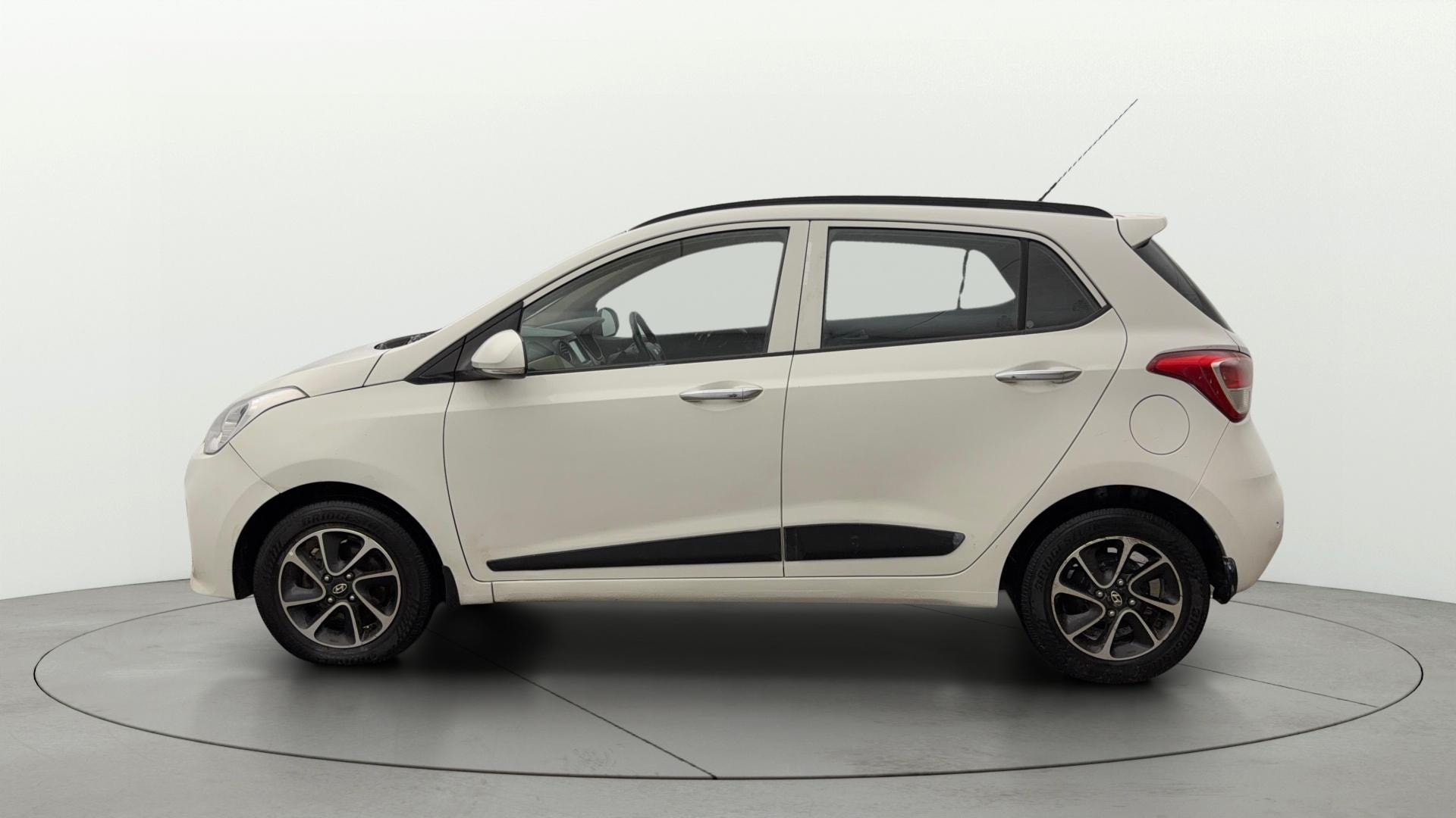 View 2018 Hyundai Grand i10 1.2 Asta Petrol Image 26 Used 2018 Hyundai Grand i10 1.2 Asta Petrol Image 26