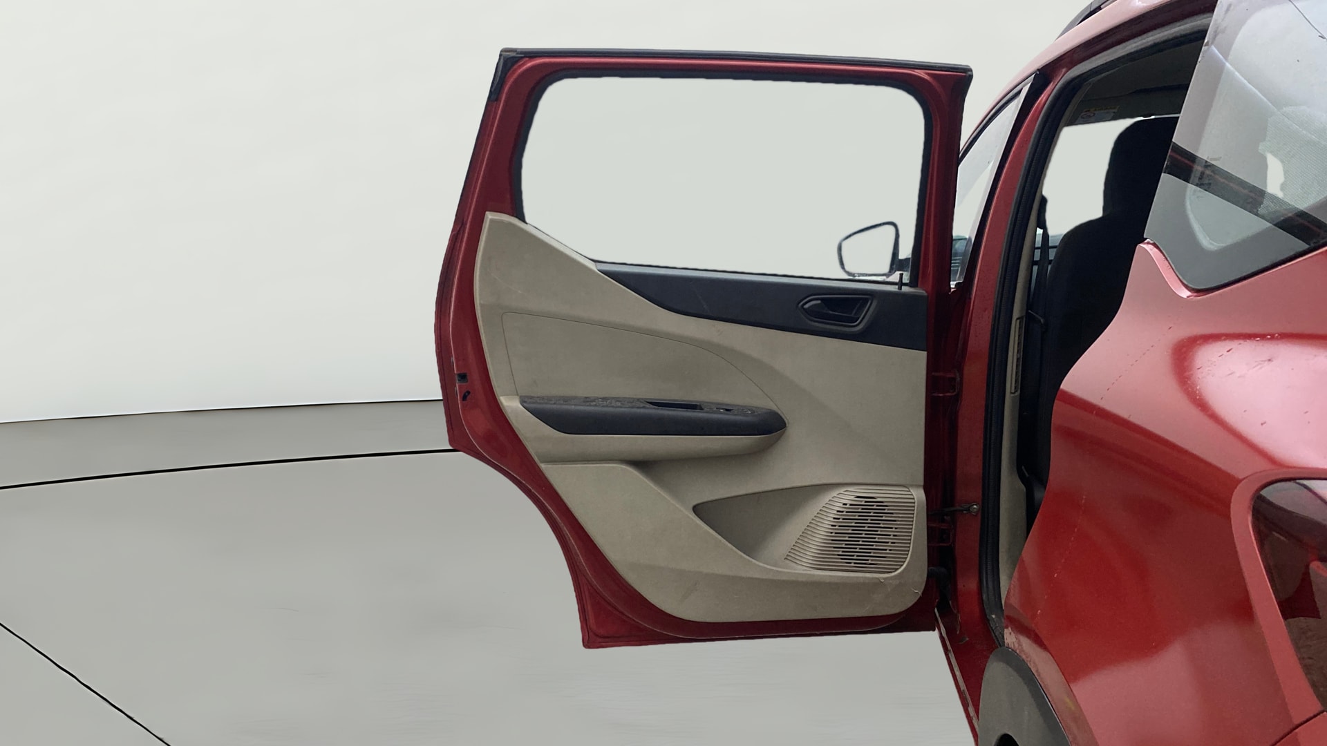 View 2019 Renault Triber RXT Image 22 Used 2019 Renault Triber RXT Image 22