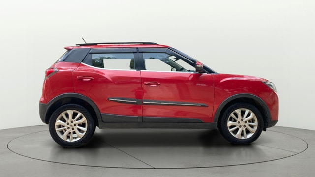 View Mahindra XUV300 Image 28 Used Mahindra XUV300 Image 28