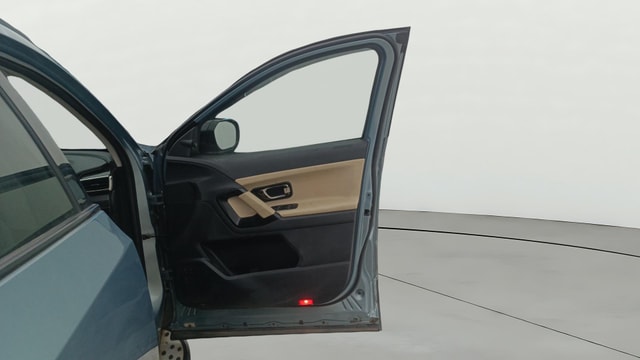 View Tata Safari Image 49 Used Tata Safari Image 49