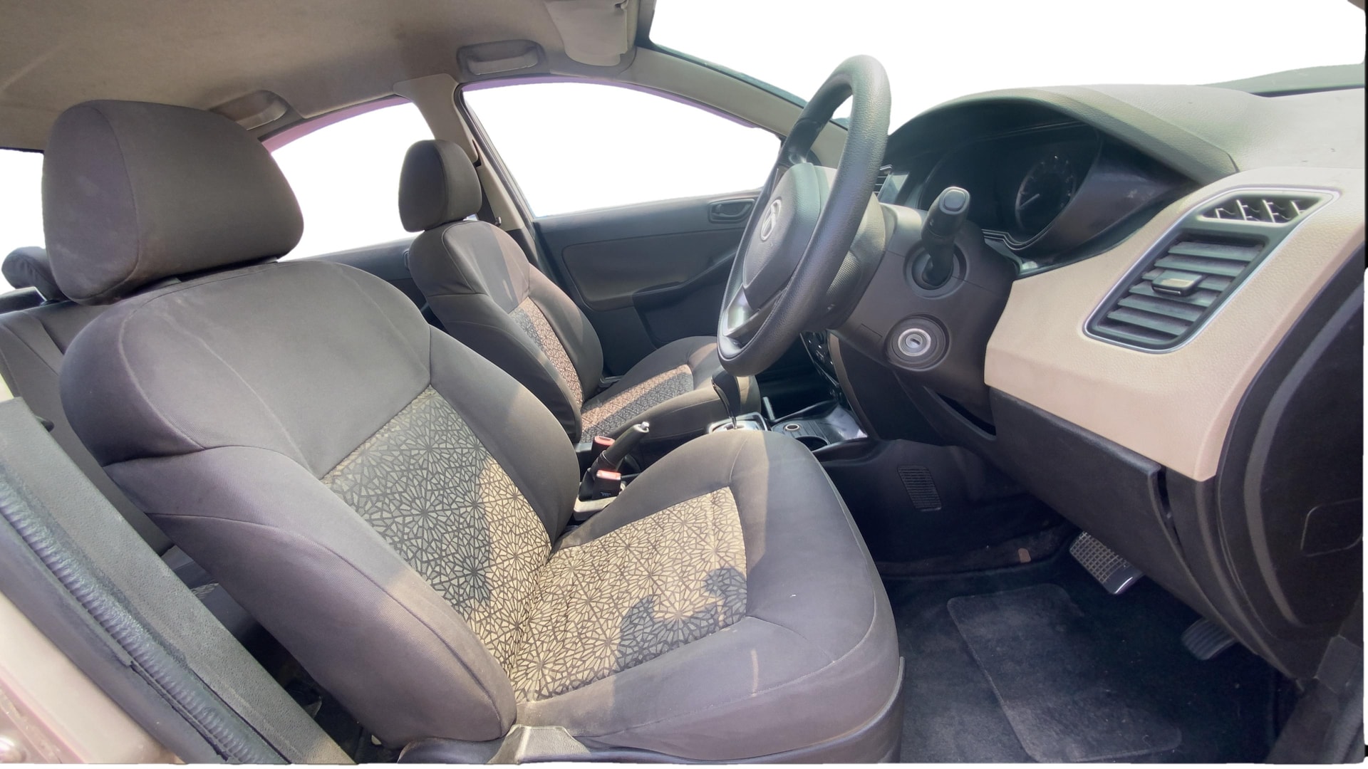 View 2015 Tata Zest Premio Image 16 Used 2015 Tata Zest Premio Image 16