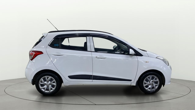 View Hyundai Grand i10 Image 8 Used Hyundai Grand i10 Image 8