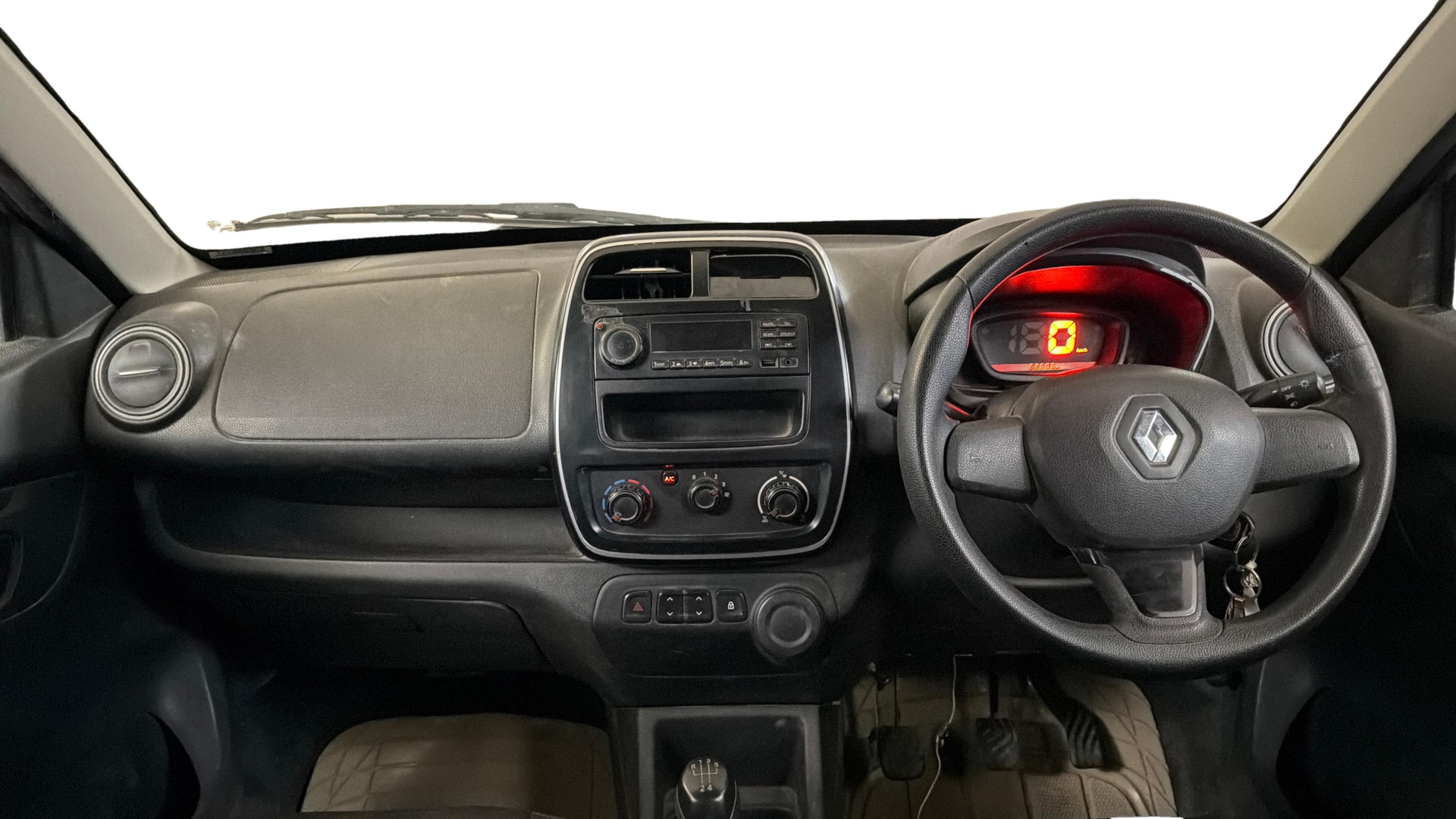 View 2019 Renault Kwid RXL 1.0 Image 15 Used 2019 Renault Kwid RXL 1.0 Image 15