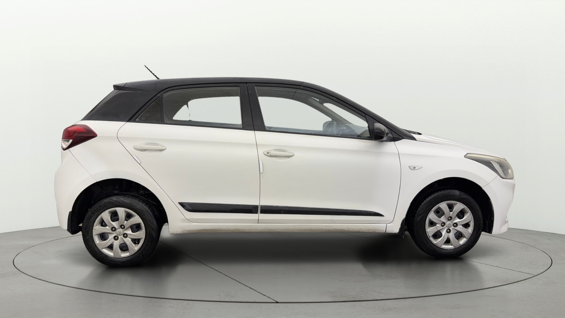 View 2015 Hyundai Elite i20 Magna 1.2 Image 8 Used 2015 Hyundai Elite i20 Magna 1.2 Image 8