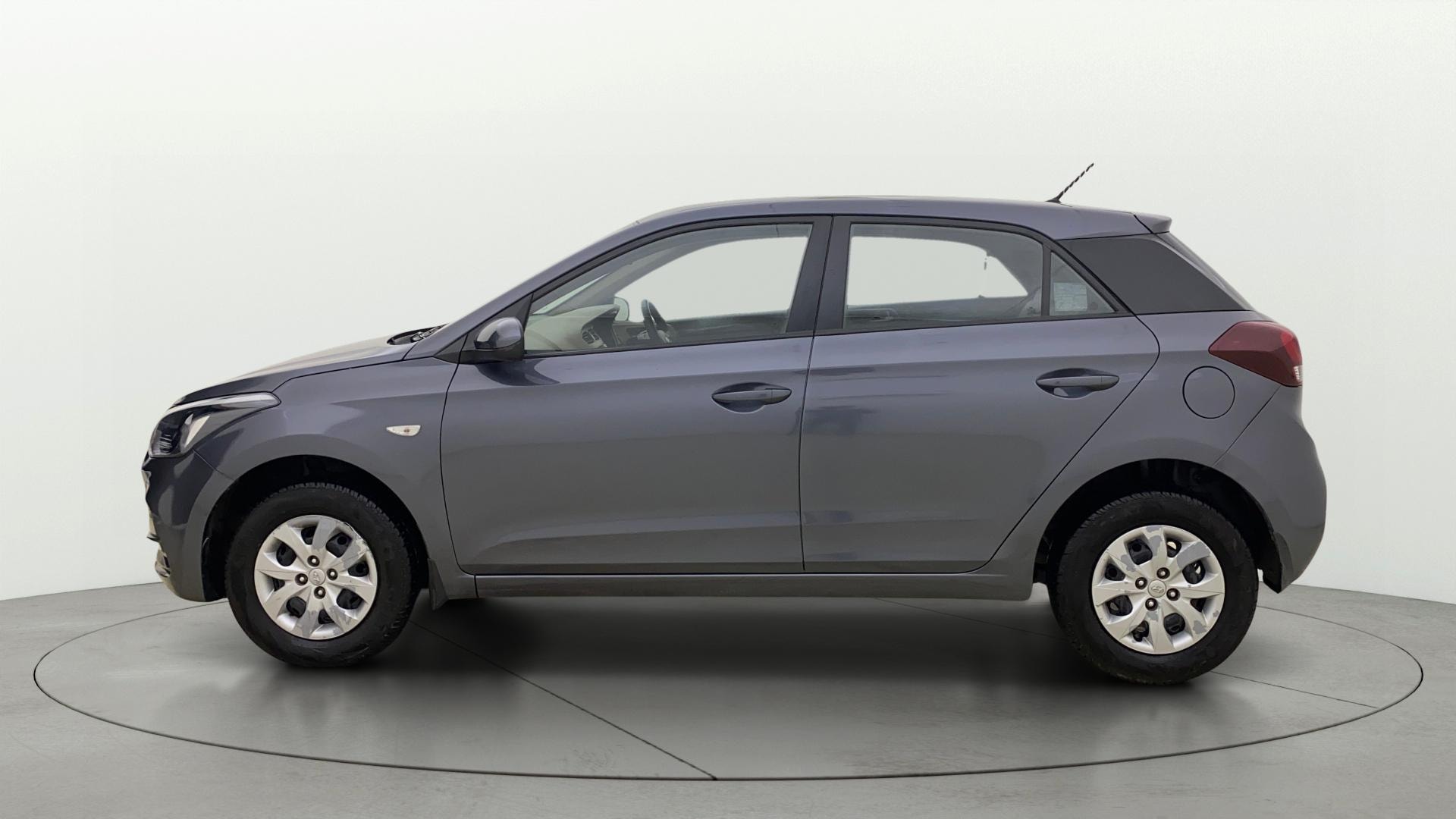View 2019 Hyundai Elite i20 1.2 Magna Plus Petrol BS IV Image 5 Used 2019 Hyundai Elite i20 1.2 Magna Plus Petrol BS IV Image 5