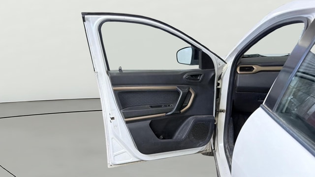 View Renault Kiger Image 31 Used Renault Kiger Image 31