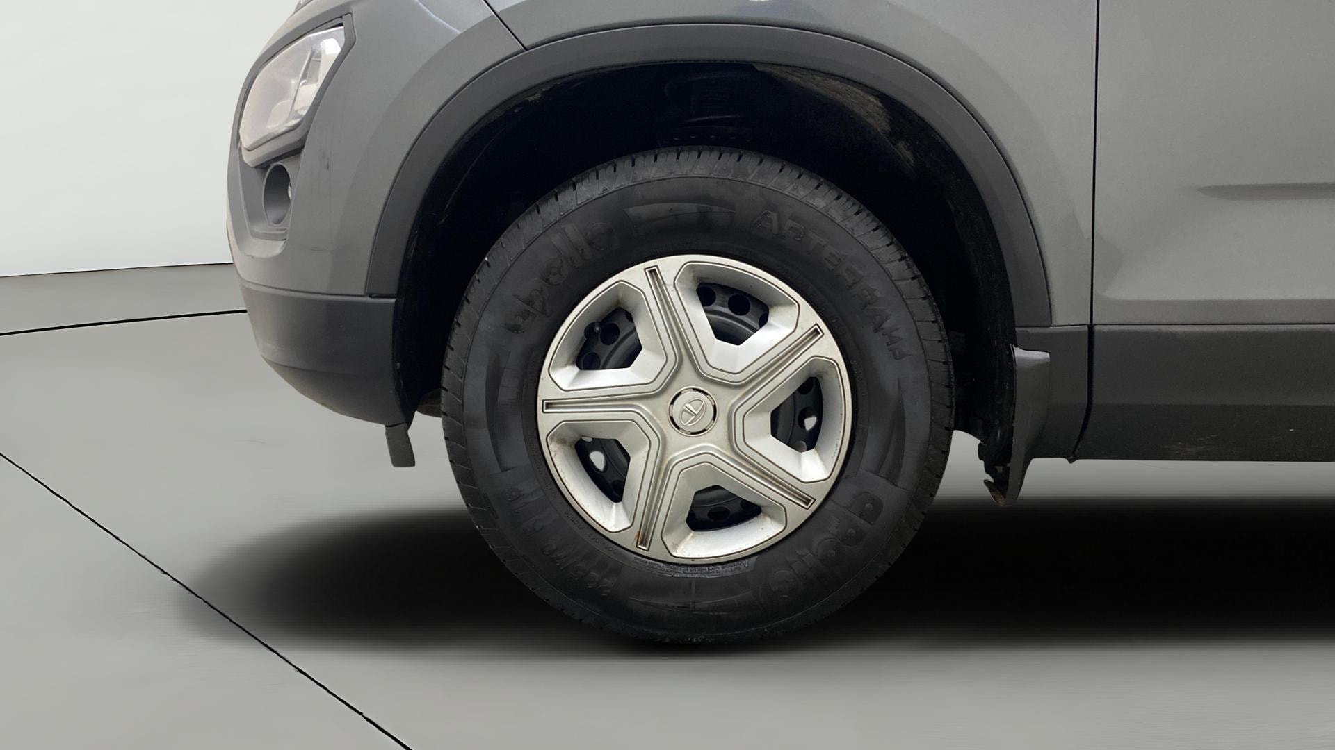 View 2024 Tata Harrier XE Image 29 Used 2024 Tata Harrier XE Image 29