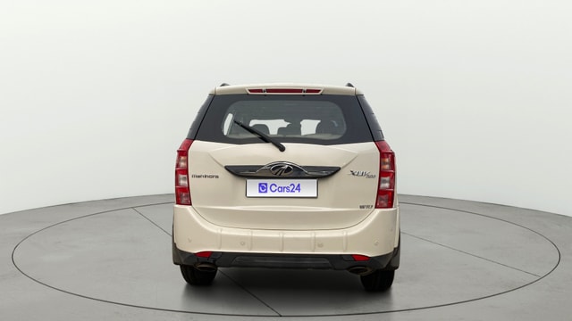 View Mahindra XUV500 Image 42 Used Mahindra XUV500 Image 42