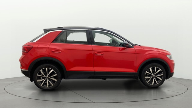 View Volkswagen T-Roc Image 8 Used Volkswagen T-Roc Image 8