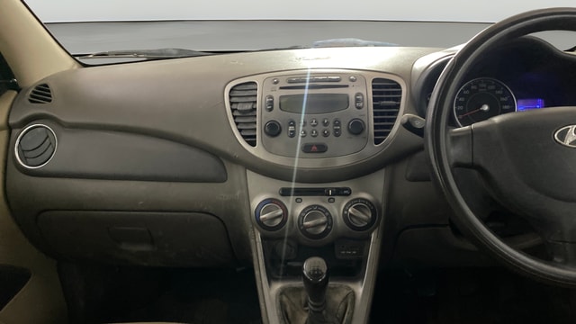 View Hyundai i10 Image 17 Used Hyundai i10 Image 17