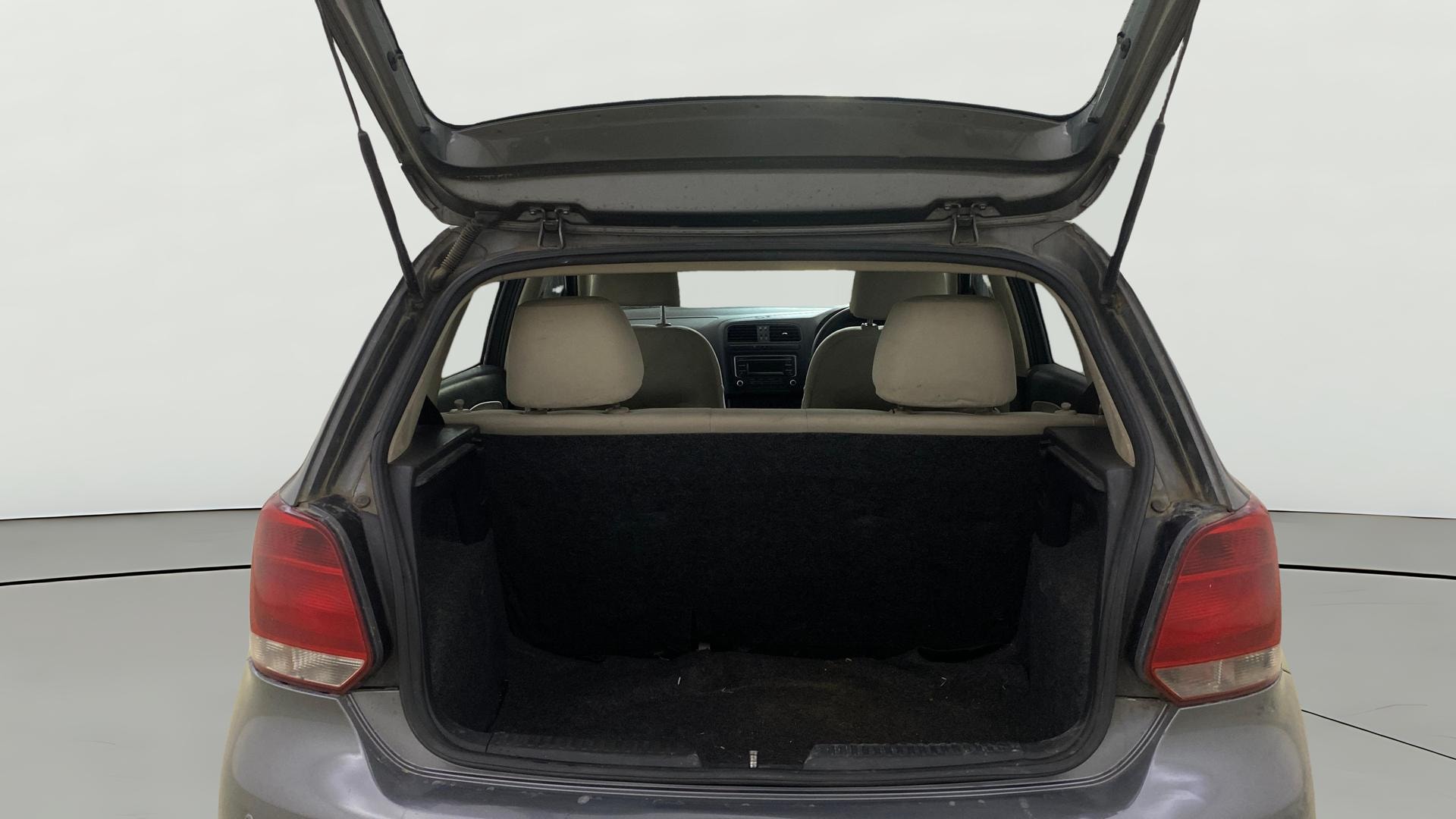 View 2013 Volkswagen Polo 1.2 Comfortline Petrol Image 36 Used 2013 Volkswagen Polo 1.2 Comfortline Petrol Image 36