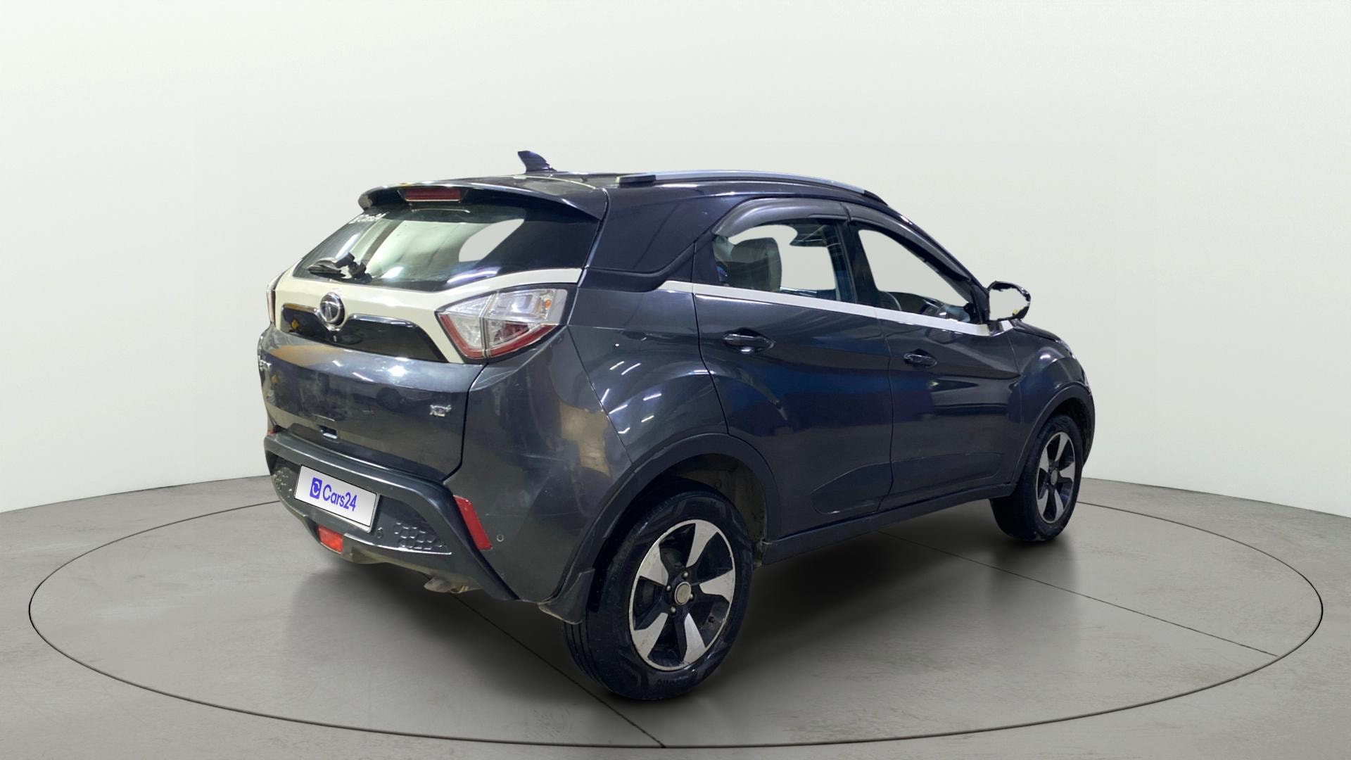 View 2018 Tata Nexon XZ Plus Diesel Image 44 Used 2018 Tata Nexon XZ Plus Diesel Image 44
