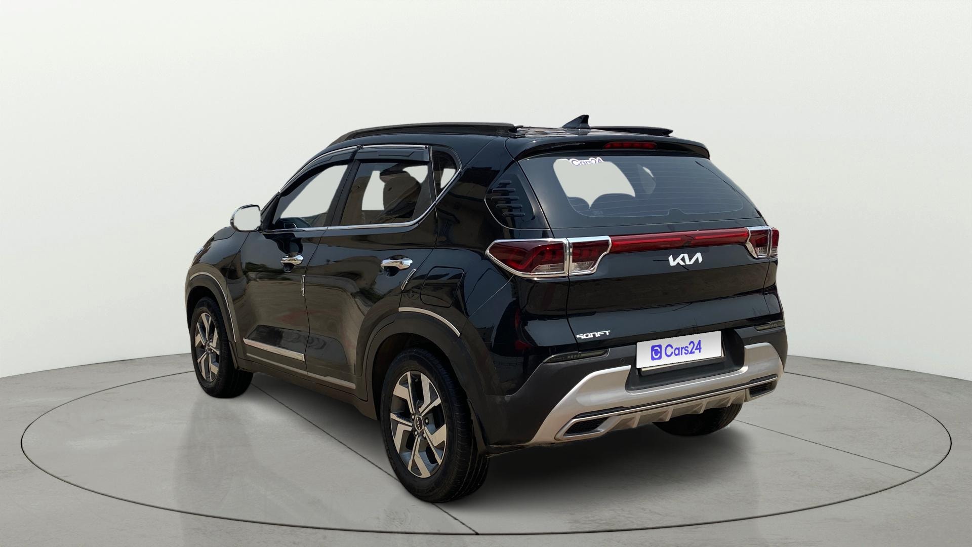 View 2023 Kia Sonet HTE Petrol Image 2 Used 2023 Kia Sonet HTE Petrol Image 2