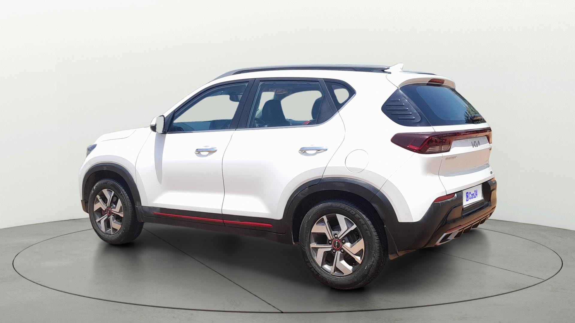 View 2022 Kia Sonet GTX Plus iMT Petrol Image 2 Used 2022 Kia Sonet GTX Plus iMT Petrol Image 2