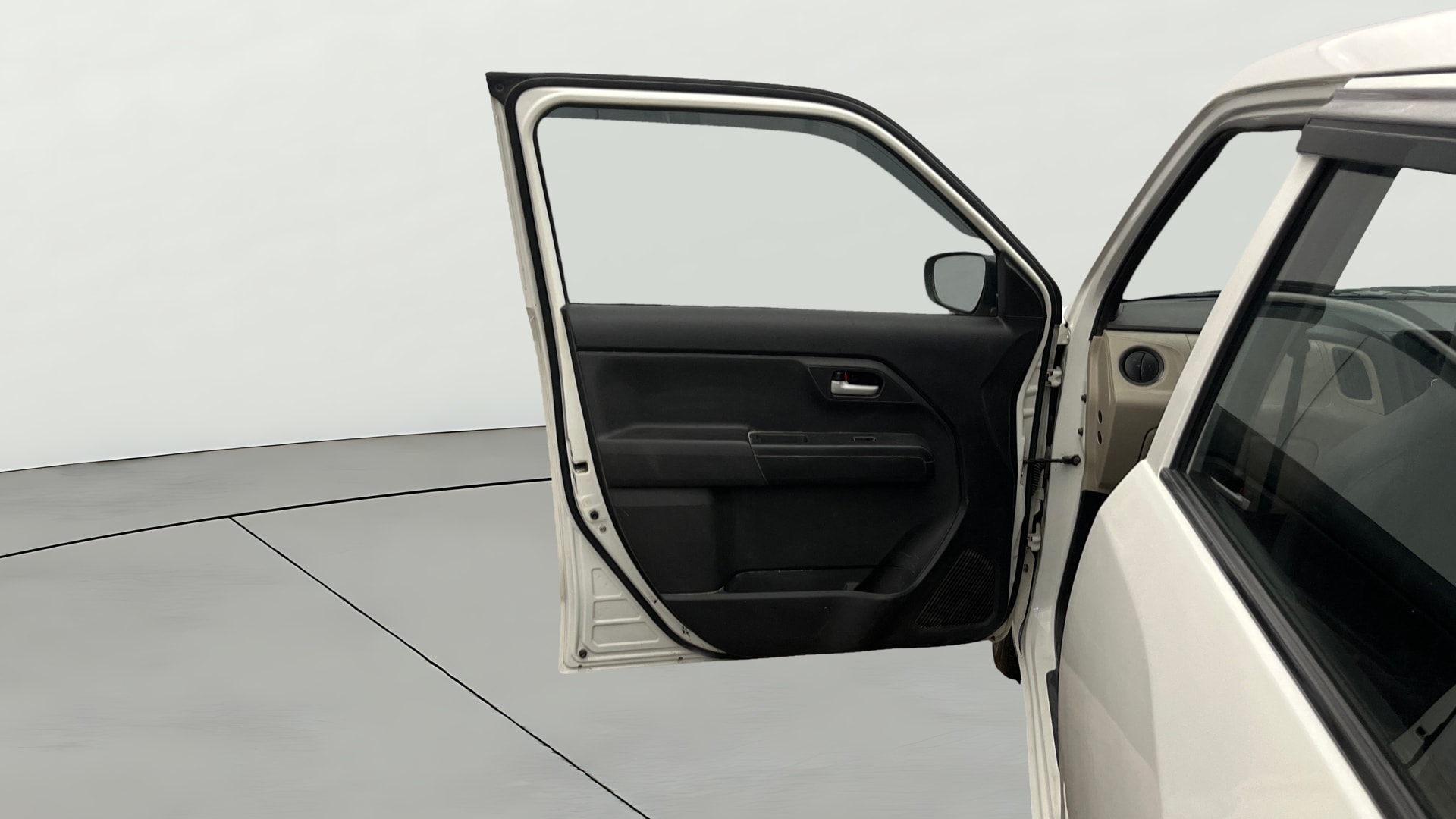 View 2022 Maruti Suzuki 1000 Base Variant Image 35 Used 2022 Maruti Suzuki 1000 Base Variant Image 35