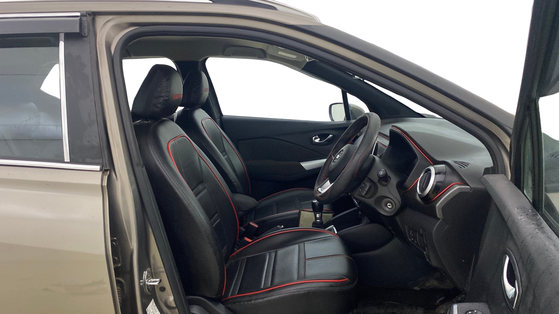 Used 2021 Nissan Kicks Used 2021 Nissan Kicks