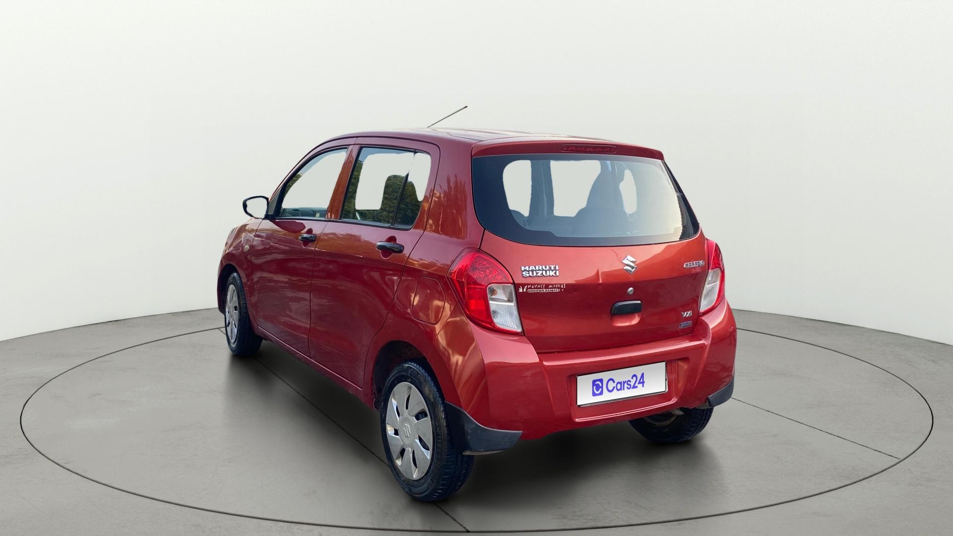 View 2015 Maruti Suzuki 1000 Base Variant Image 2 Used 2015 Maruti Suzuki 1000 Base Variant Image 2