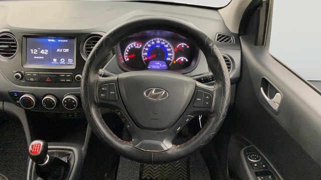 View Hyundai Grand i10 Image 12 Used Hyundai Grand i10 Image 12