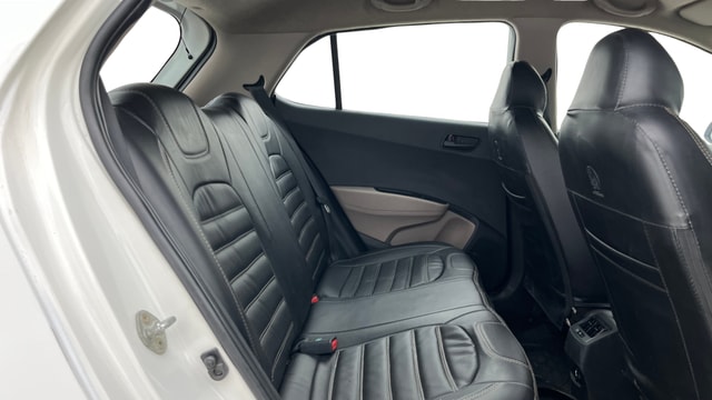 View Hyundai Grand i10 Image 29 Used Hyundai Grand i10 Image 29
