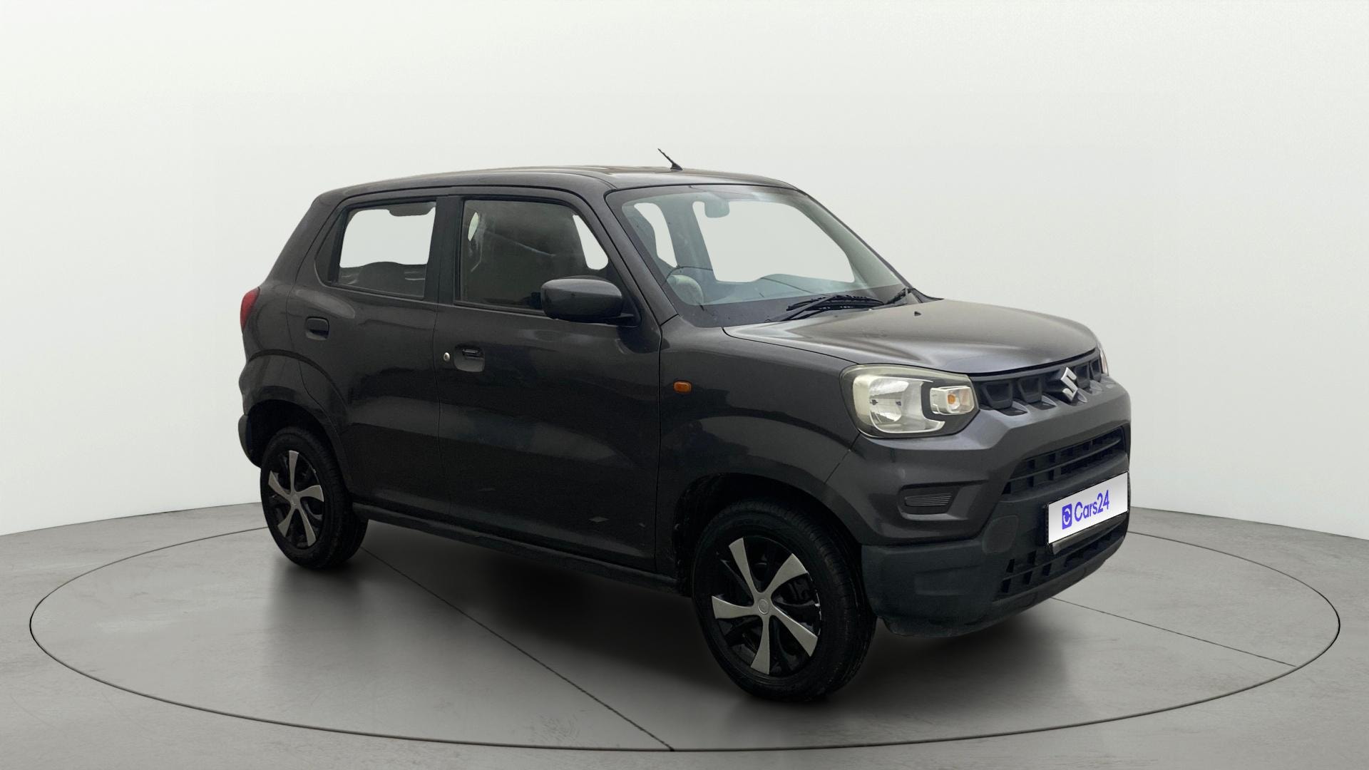 View 2021 Maruti Suzuki 1000 Base Variant Image 21 Used 2021 Maruti Suzuki 1000 Base Variant Image 21