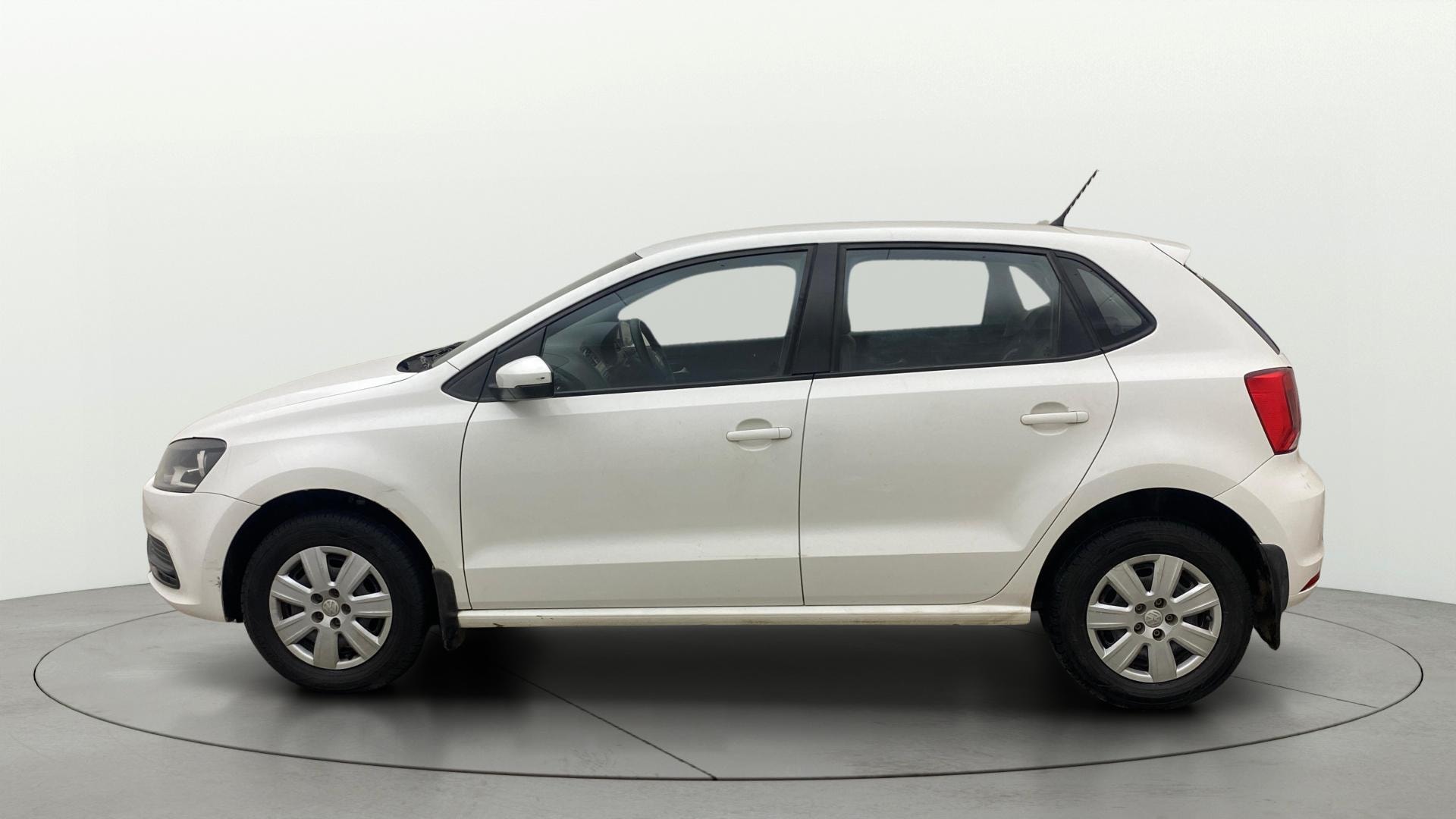 View 2017 Volkswagen Polo 1.2 Trendline Petrol Image 5 Used 2017 Volkswagen Polo 1.2 Trendline Petrol Image 5