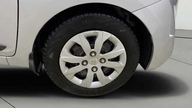 View Hyundai EON Image 39 Used Hyundai EON Image 39